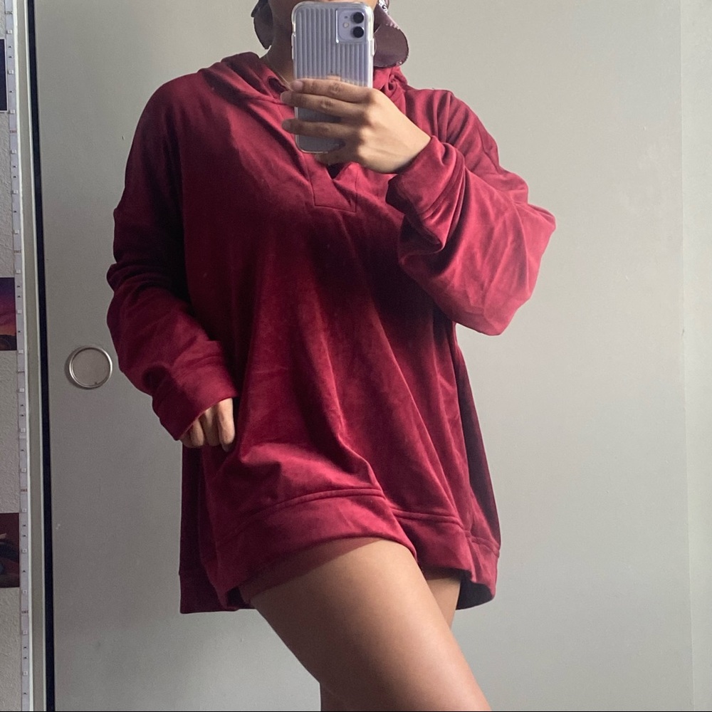 Lou & Grey Velvet Lounge Hoodie